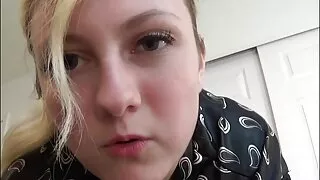 Istri slutty sedang nonton vidio kentu bercinta dengan pria yang lebih muda - 2022-02-24 12:33:31